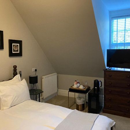 Bed and Breakfast 15 Grosvenor Гастингс Экстерьер фото