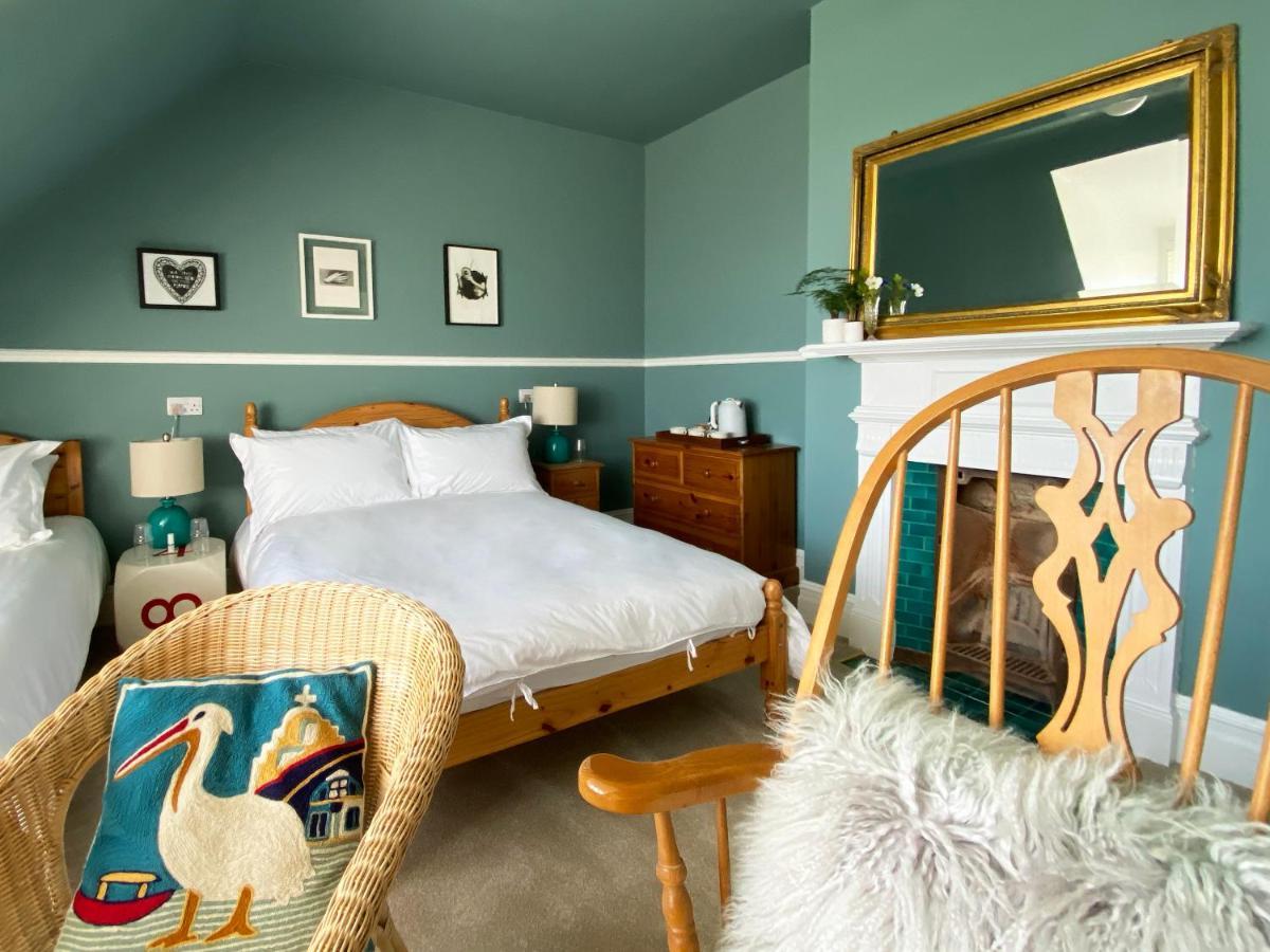 Bed and Breakfast 15 Grosvenor Гастингс Экстерьер фото