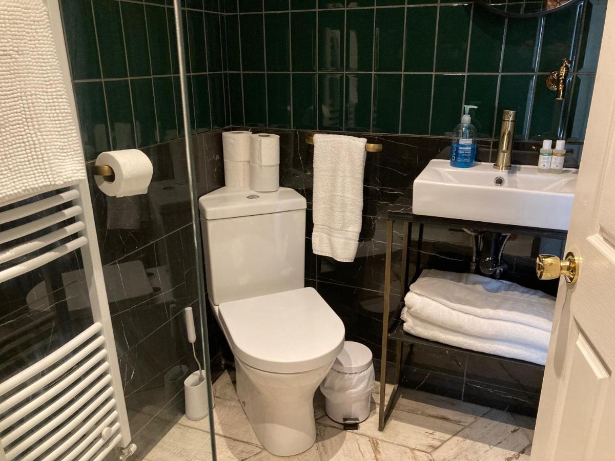 Bed and Breakfast 15 Grosvenor Гастингс Экстерьер фото