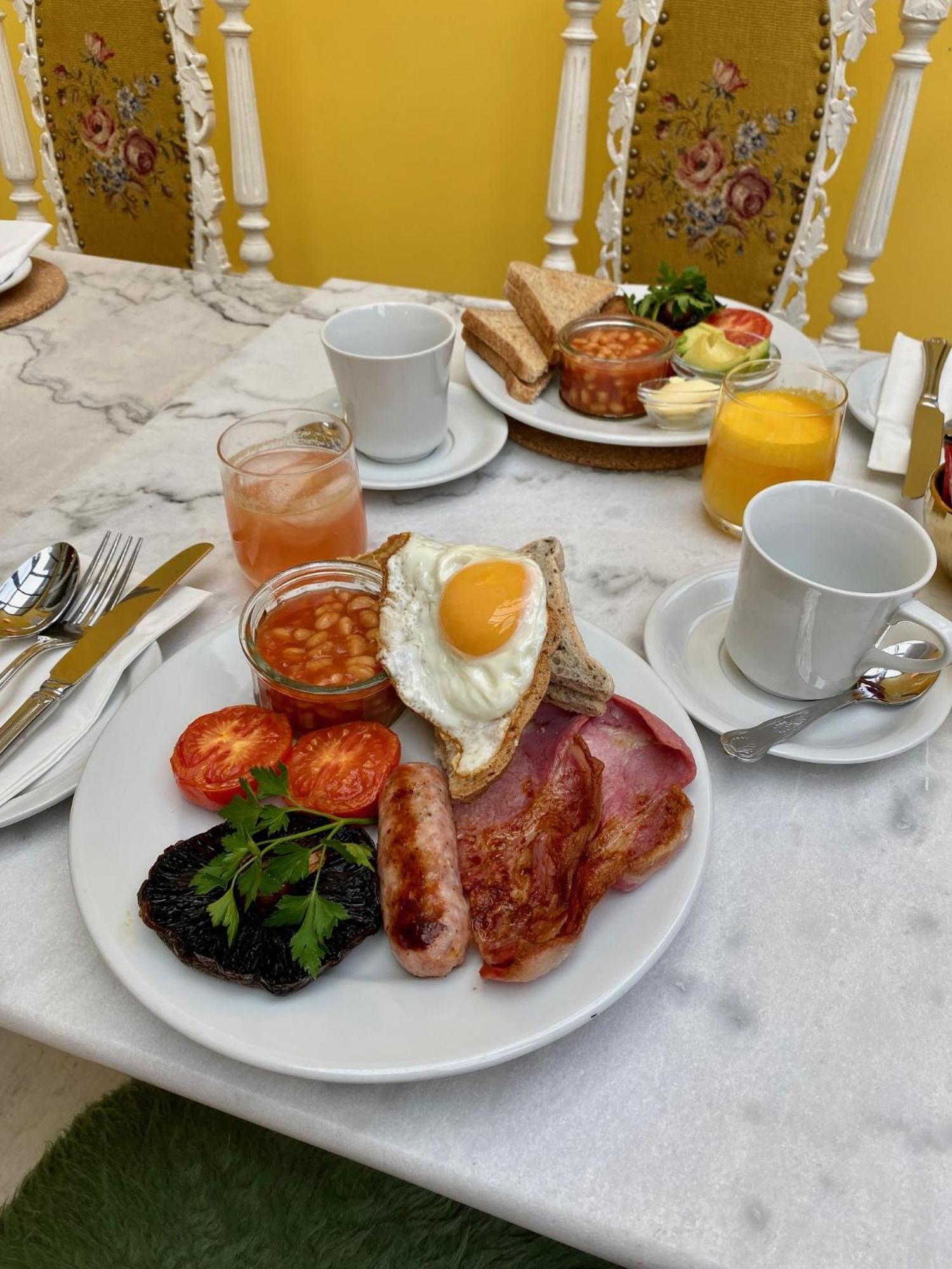Bed and Breakfast 15 Grosvenor Гастингс Экстерьер фото
