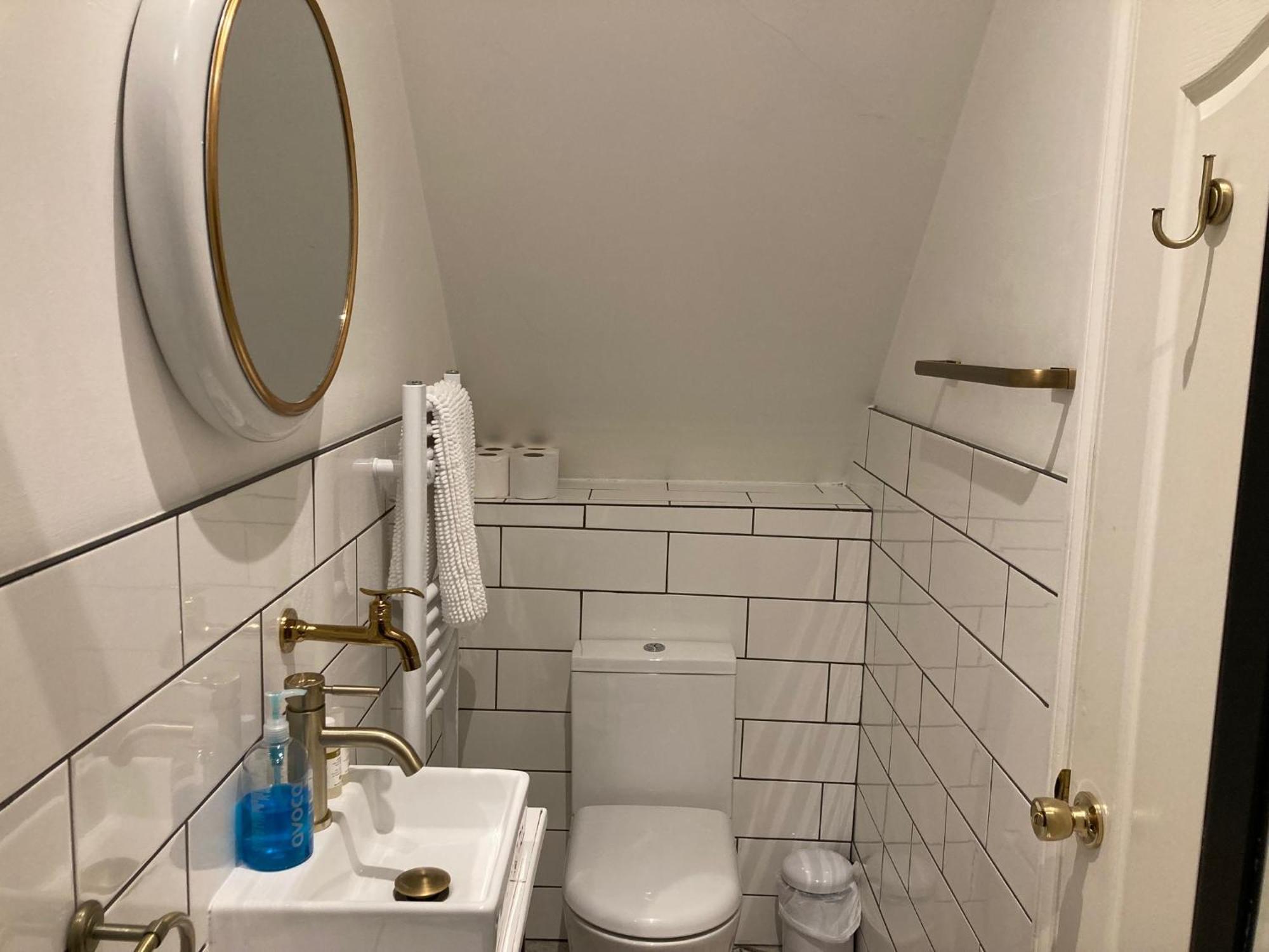 Bed and Breakfast 15 Grosvenor Гастингс Номер фото